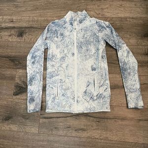 Lululemon Ebb to Train jacket NWOT
